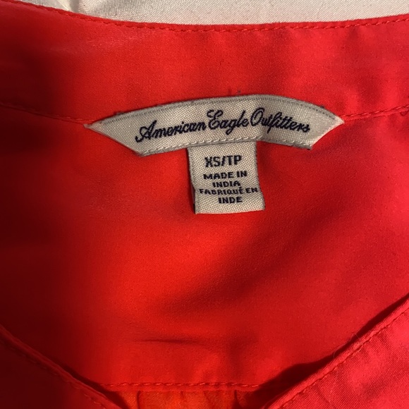 American Eagle Neon Pink Top - Picture 2 of 3